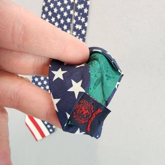 Tommy Hilfiger NEW 100% Silk Stars and Stripes Vintage Tie Americana Patriotic - Picture 3 of 13